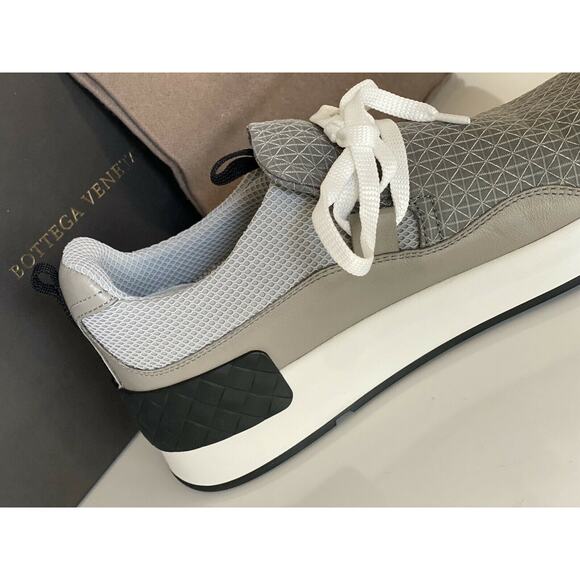 Bottega Veneta Men\'s Ripstop Tech Sneakers 6.5 US (39.5 Euro) 548353 NIB $710 main image 2
